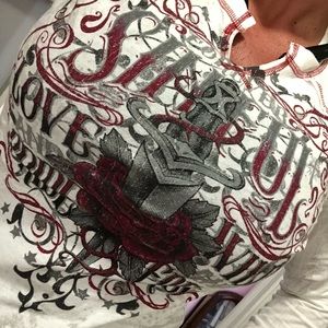 Affliction Sinful L Love,free,pride,rose w dagger and tribal design. Gorgeous❤️